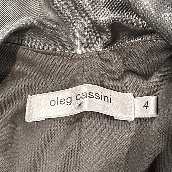 Oleg Cassini Liquid Silver Cowl Back Sequin Party Dress Size 4 - Picture 7 of 7